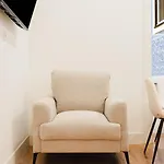Gem 8 Guests Modern 公寓