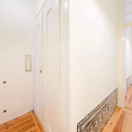 Gem Modern For 8 Guests