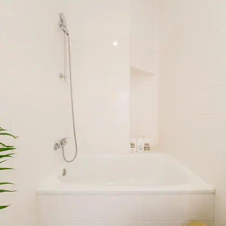 Apartamento Gem Modern For 8 Guests