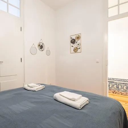 Gem Modern For 8 Guests * Lisboa